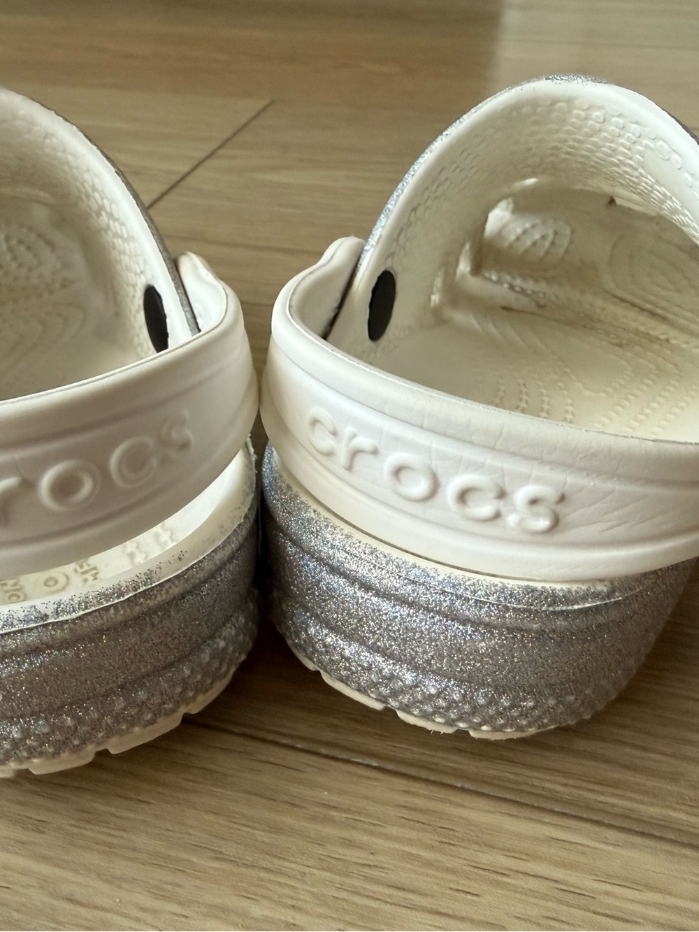 Crocs - Picture 2 of 3